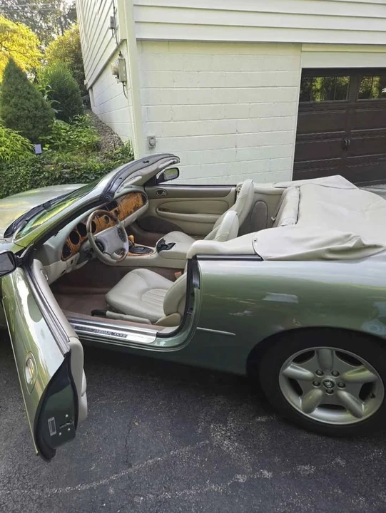 1999 Jaguar X100 XK8 - Image 2 of 12