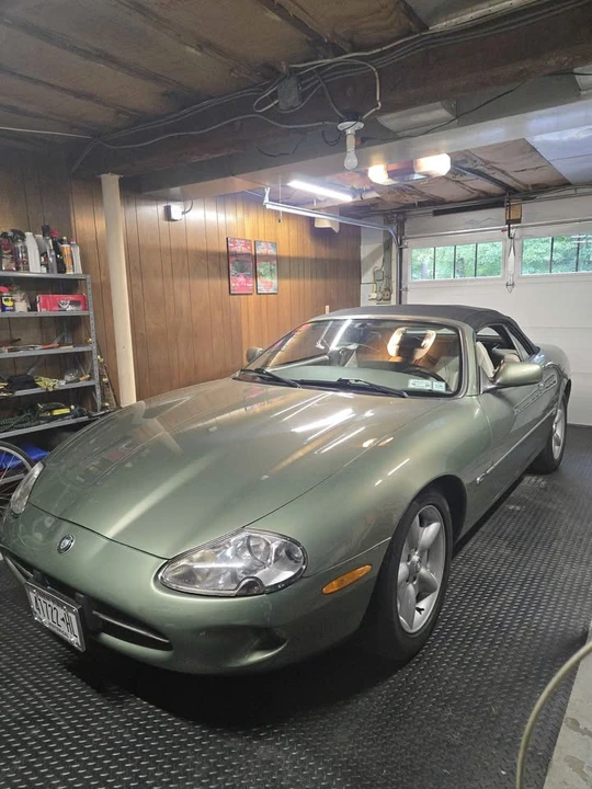 1999 Jaguar X100 XK8 - Image 10 of 12