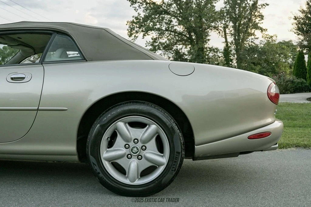 1999 Jaguar X100 XK8 - Image 5 of 12