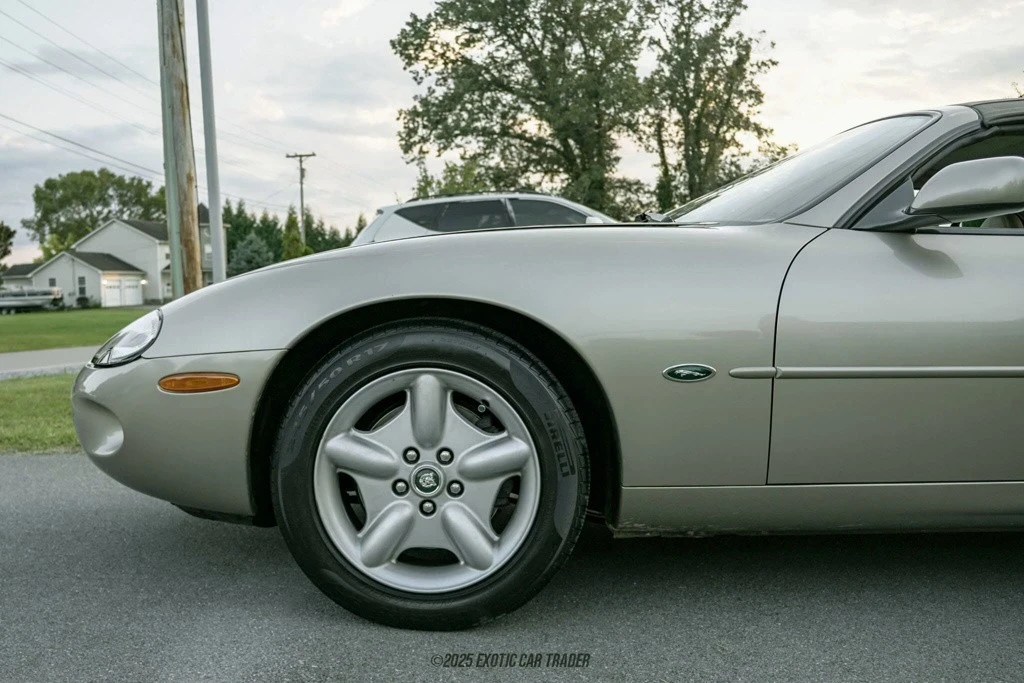 1999 Jaguar X100 XK8 - Image 4 of 12