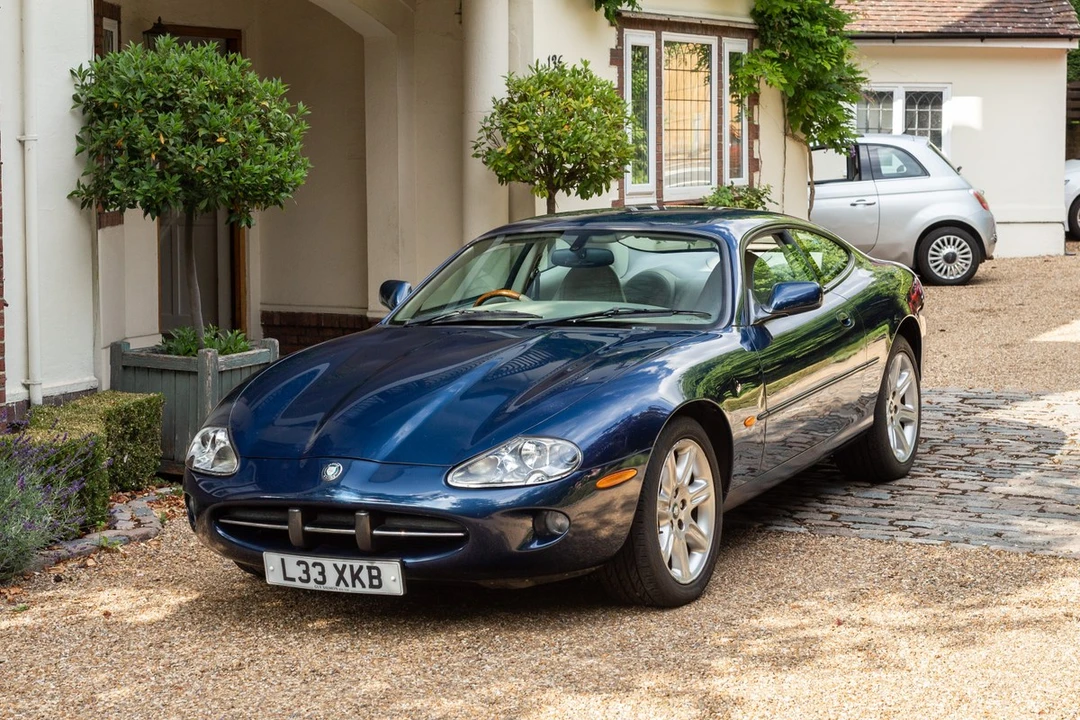 1999 Jaguar X100 XK8 - Image 7 of 30