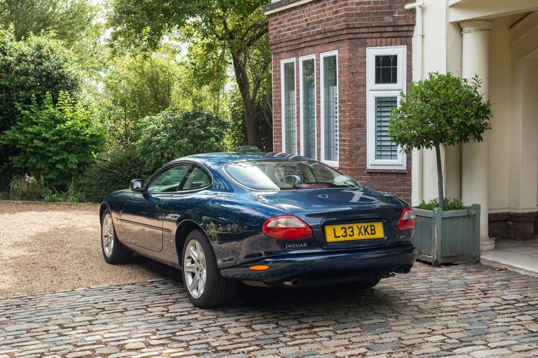 1999 Jaguar X100 XK8 - Image 9 of 30