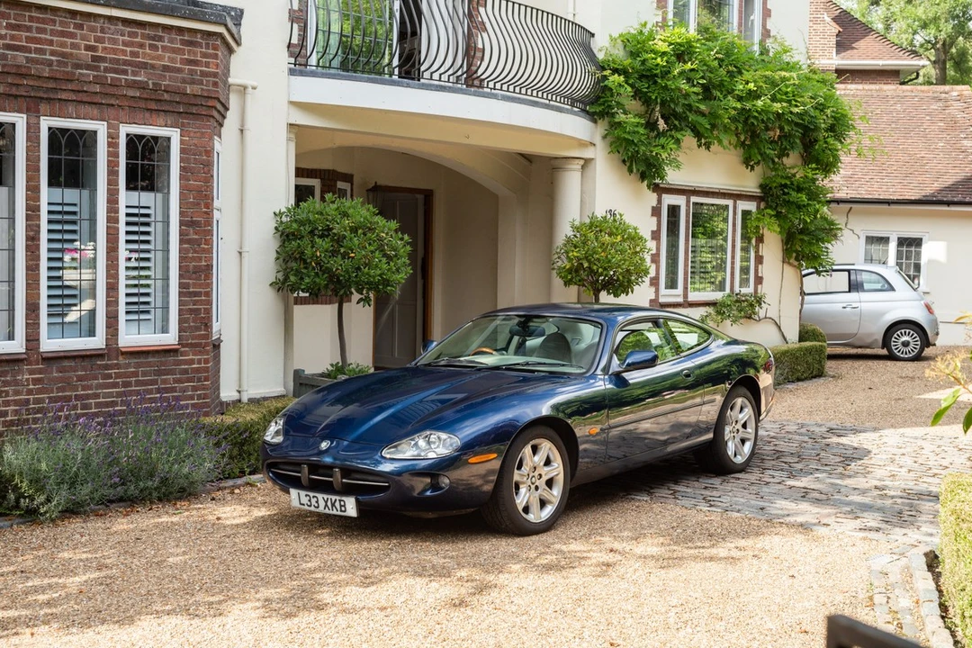 1999 Jaguar X100 XK8 - Image 4 of 30