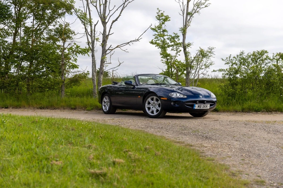 1998 Jaguar X100 XK8 - Image 3 of 30