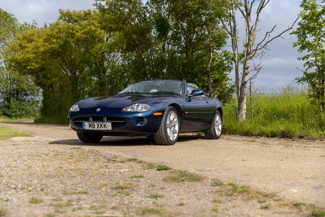 1998 Jaguar X100 XK8 - Image 7 of 30
