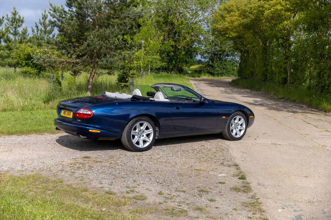 1998 Jaguar X100 XK8 - Image 9 of 30
