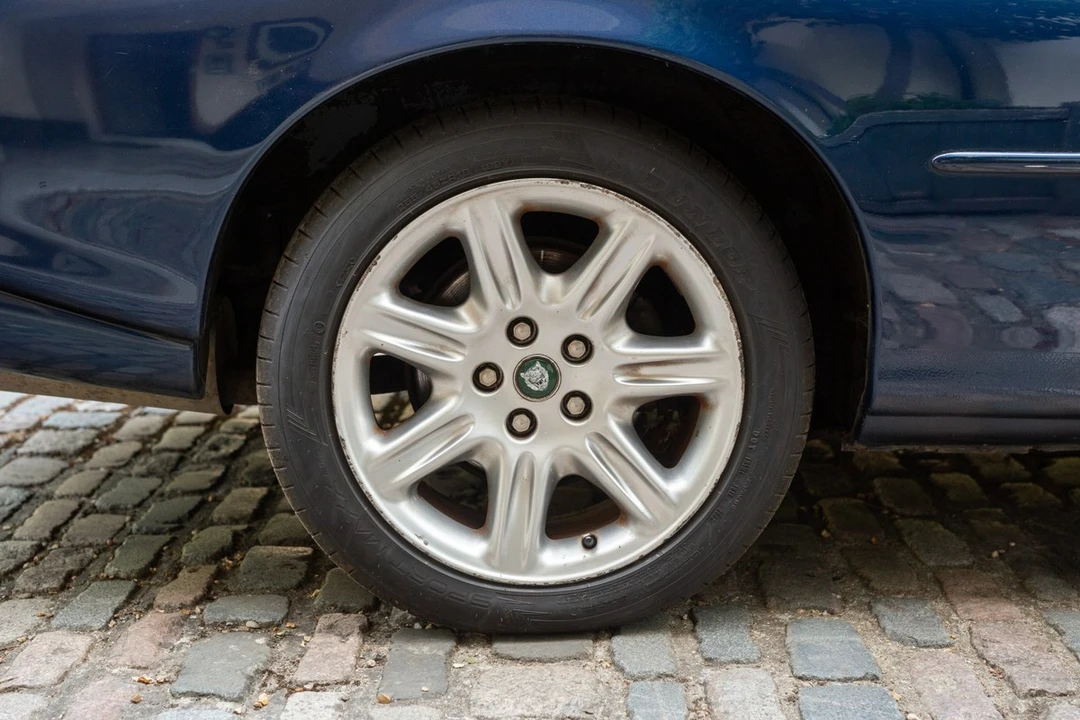 1999 Jaguar X100 XK8 - Image 21 of 30