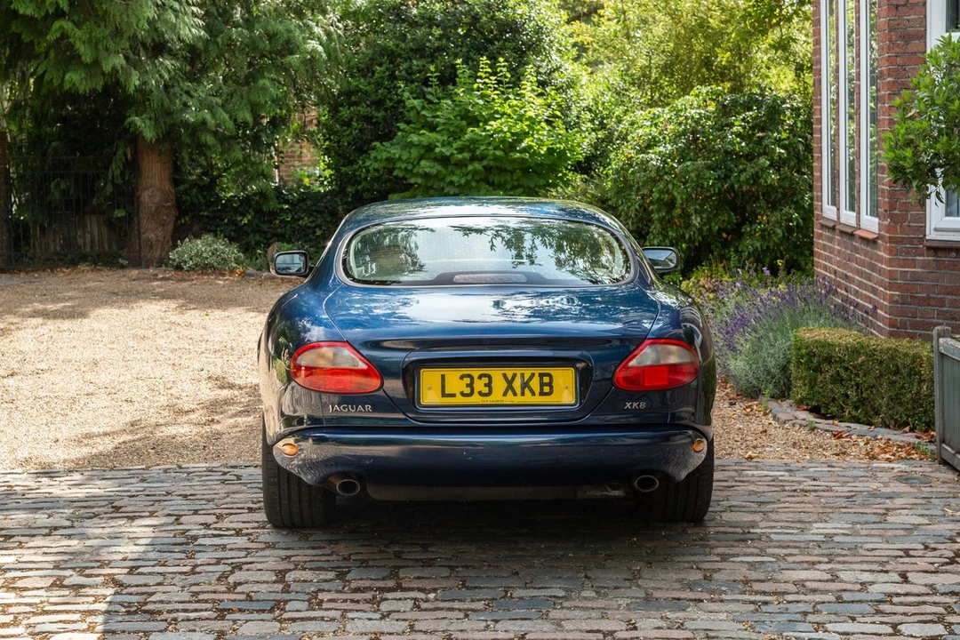 1999 Jaguar X100 XK8 - Image 16 of 30