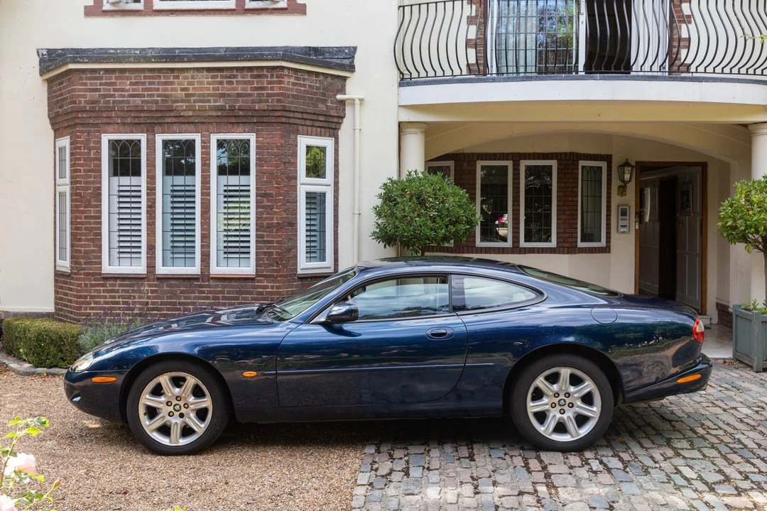 1999 Jaguar X100 XK8 - Image 18 of 30
