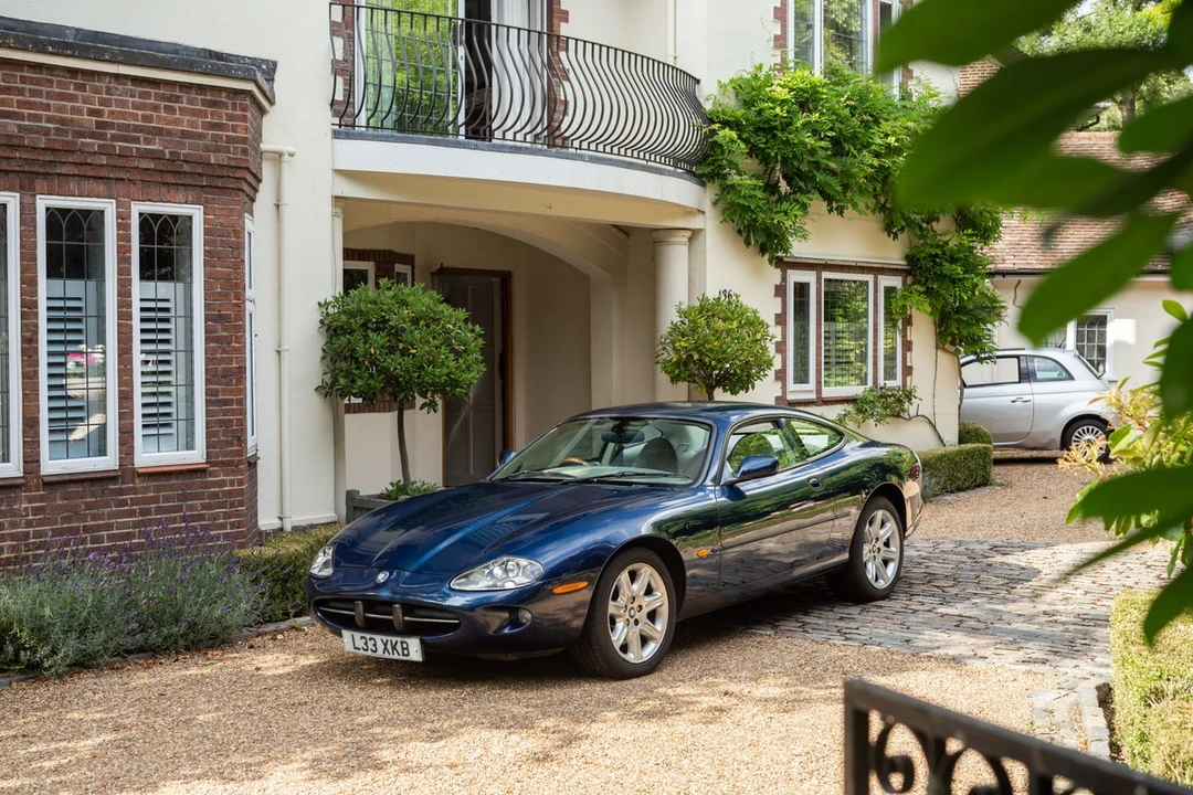 1999 Jaguar X100 XK8 - Image 3 of 30