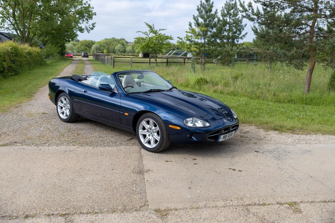 1998 Jaguar X100 XK8 - Image 2 of 30