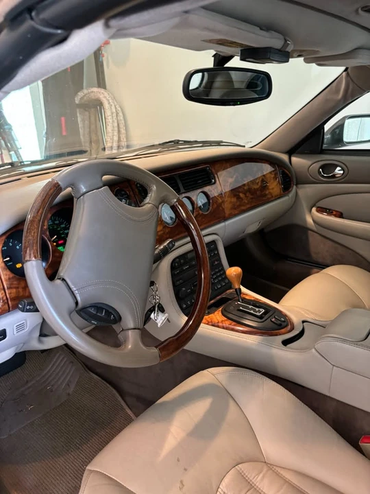 1999 Jaguar X100 XK8 - Image 14 of 14