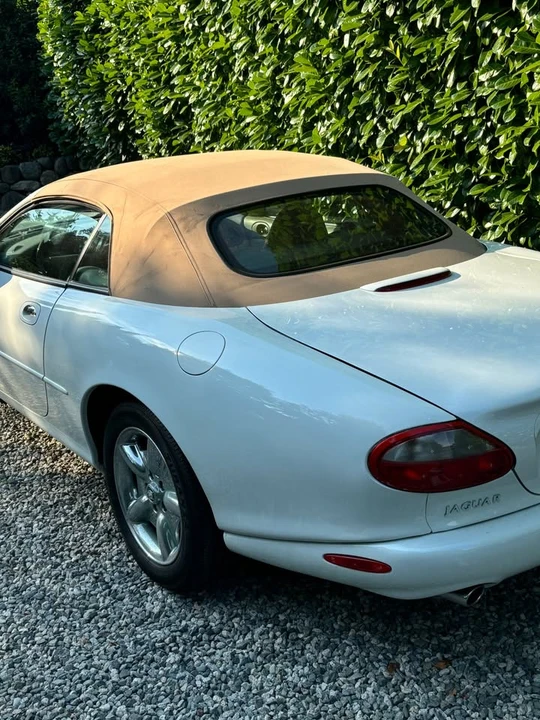 1999 Jaguar X100 XK8 - Image 3 of 14