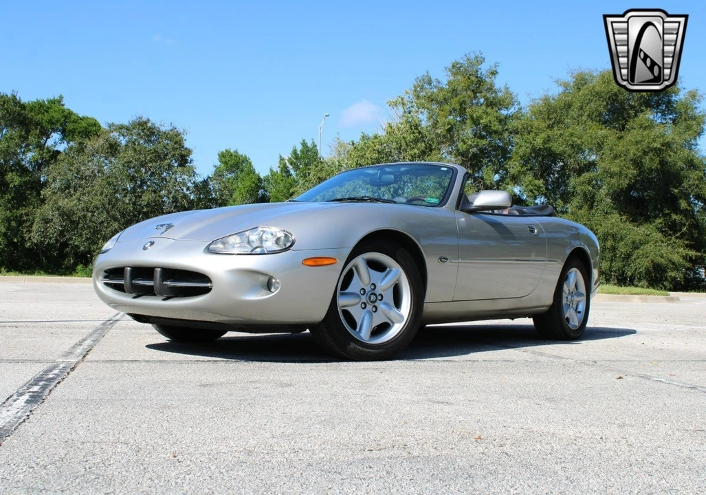 1999 Jaguar X100 XK8 - Image 3 of 12