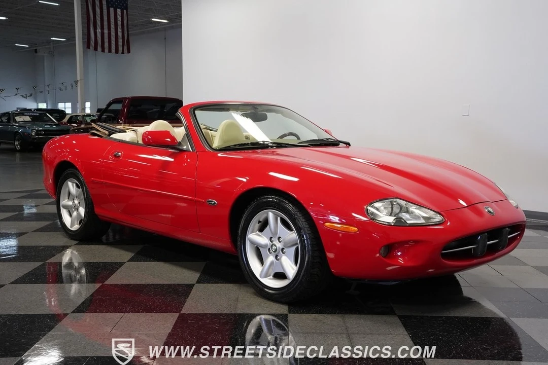 1999 Jaguar X100 XK8 - Image 17 of 21