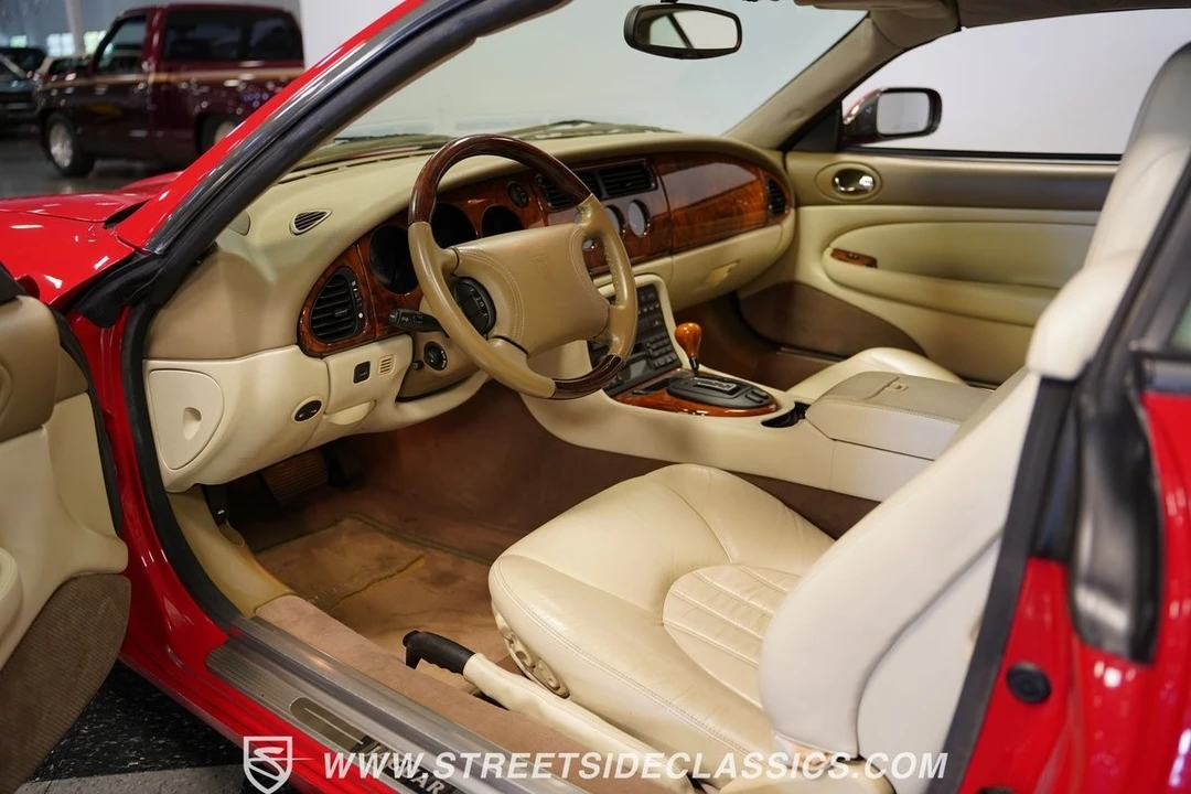 1999 Jaguar X100 XK8 - Image 5 of 12