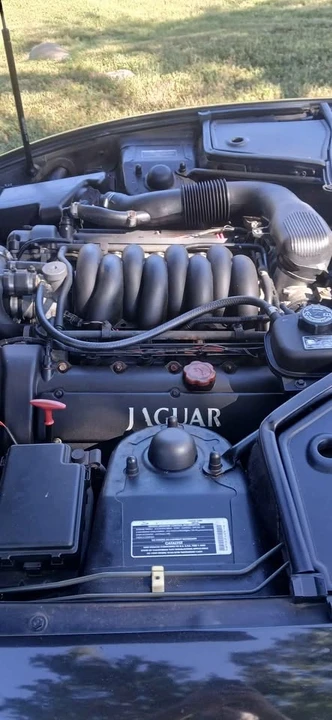 1999 Jaguar X100 XK8 - Image 6 of 11
