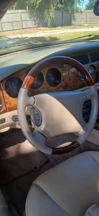 1999 Jaguar X100 XK8 - Image 10 of 11