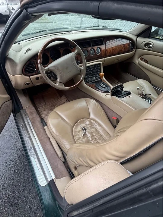 1999 Jaguar X100 XK8 - Image 5 of 9
