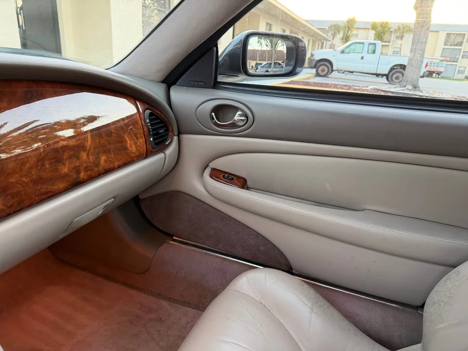 1999 Jaguar X100 XK8 - Image 4 of 10