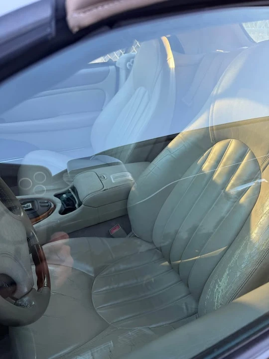 1999 Jaguar X100 XK8 - Image 8 of 10