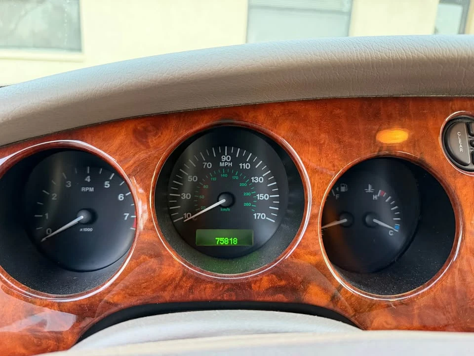 1999 Jaguar X100 XK8 - Image 6 of 10