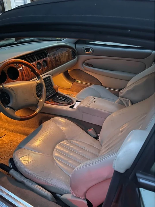 1999 Jaguar X100 XK8 - Image 6 of 11