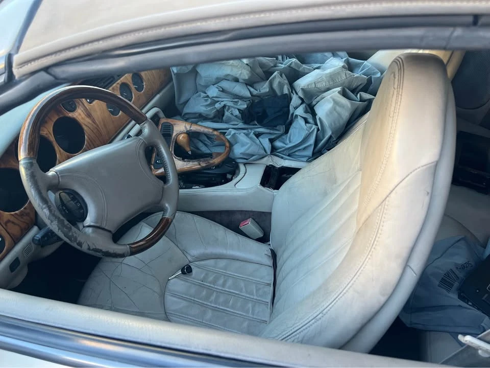 1999 Jaguar X100 XK8 - Image 5 of 6