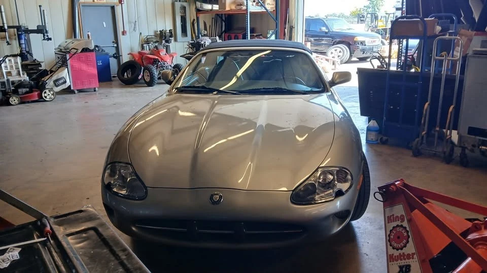 1999 Jaguar X100 XK8 - Image 2 of 9