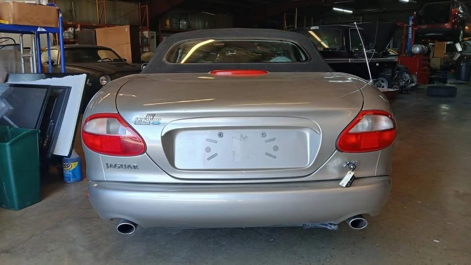 1999 Jaguar X100 XK8 - Image 5 of 9