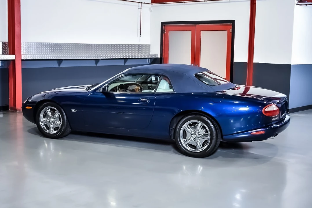 1999 Jaguar X100 XK8 - Image 28 of 30