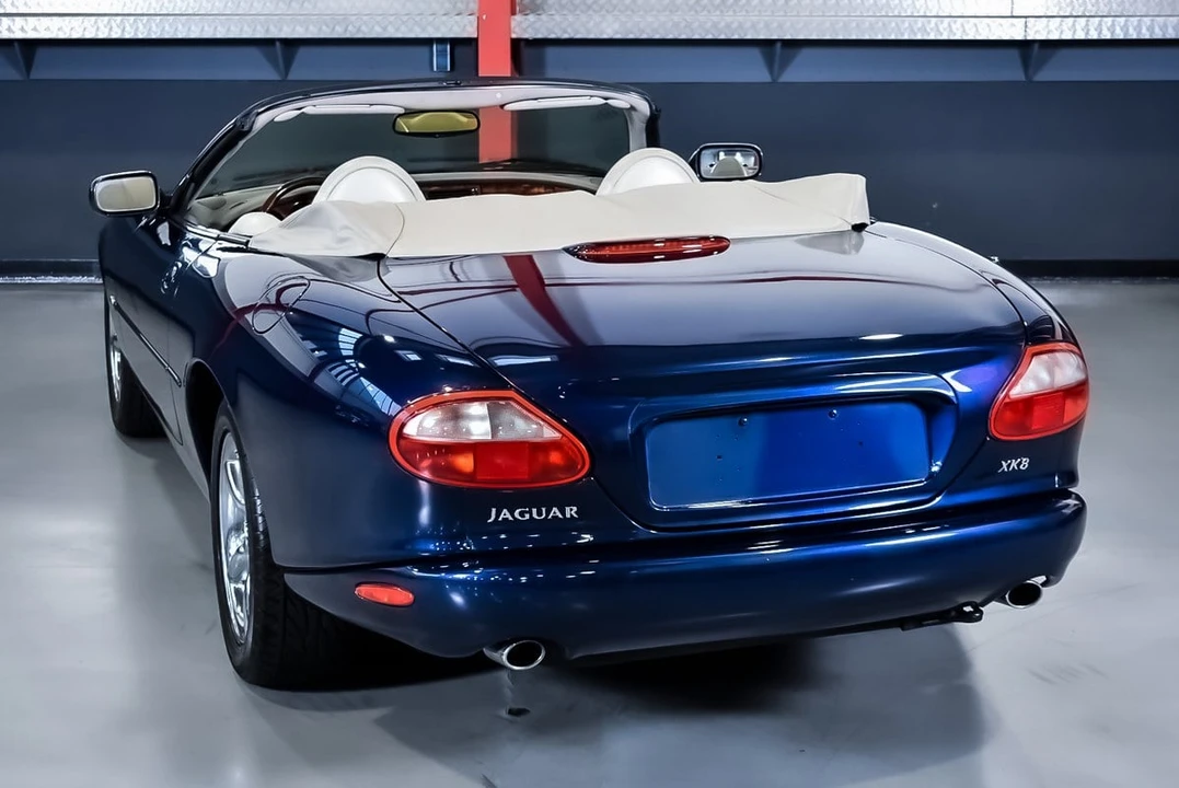 1999 Jaguar X100 XK8 - Image 17 of 30
