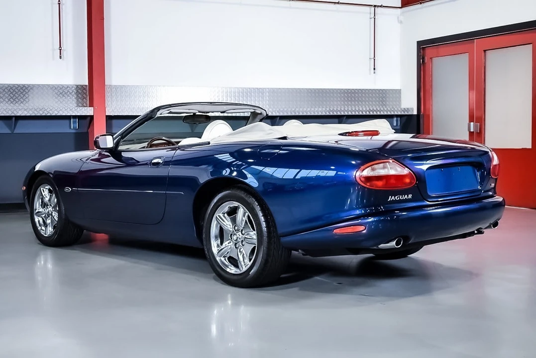 1999 Jaguar X100 XK8 - Image 20 of 30