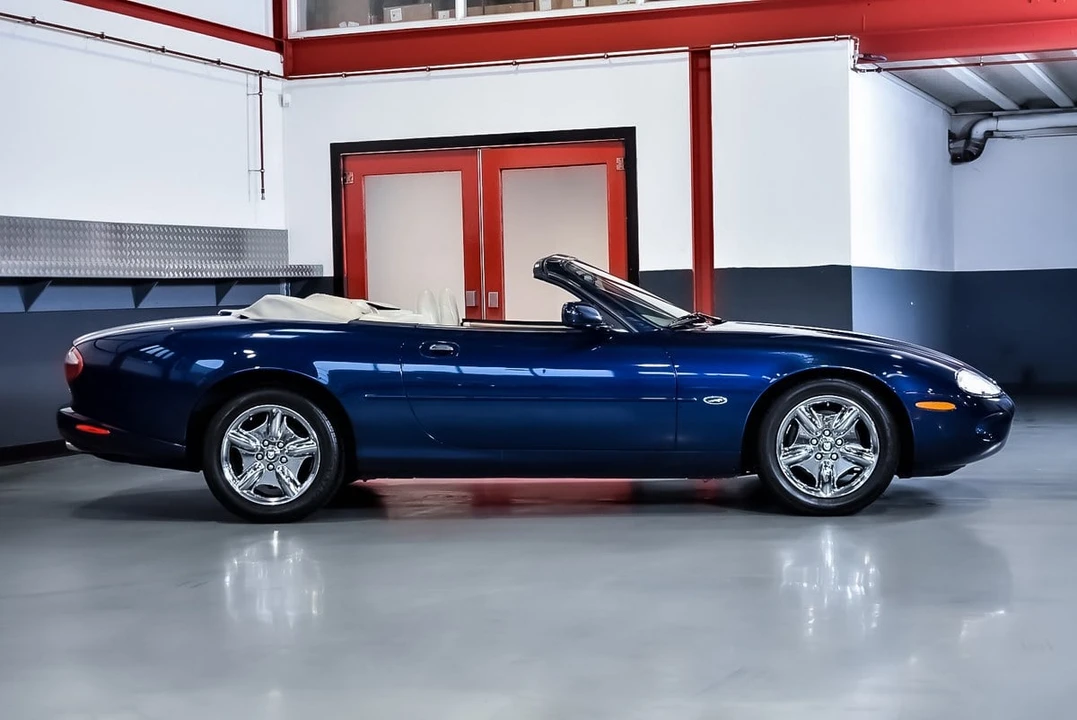1999 Jaguar X100 XK8 - Image 14 of 30