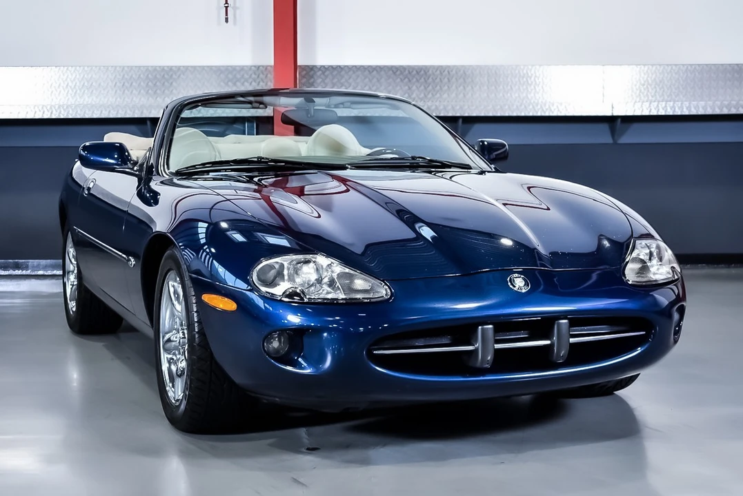 1999 Jaguar X100 XK8 - Image 6 of 30