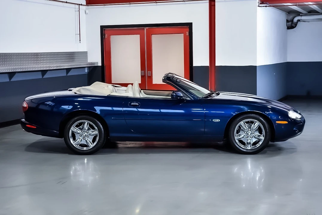 1999 Jaguar X100 XK8 - Image 13 of 30