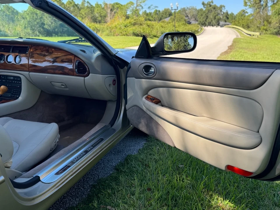 1999 Jaguar X100 XK8 - Image 15 of 20