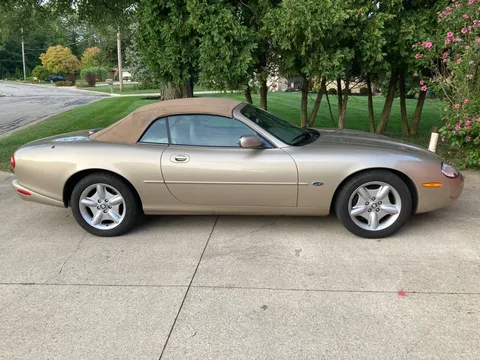 1999 Jaguar XK8 Convertible