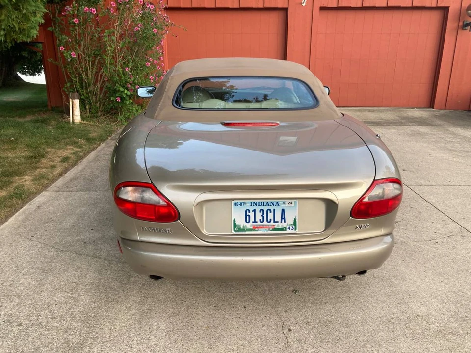 1999 Jaguar X100 XK8 - Image 4 of 4