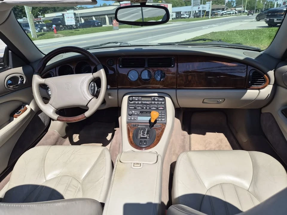 1999 Jaguar X100 XK8 - Image 10 of 16