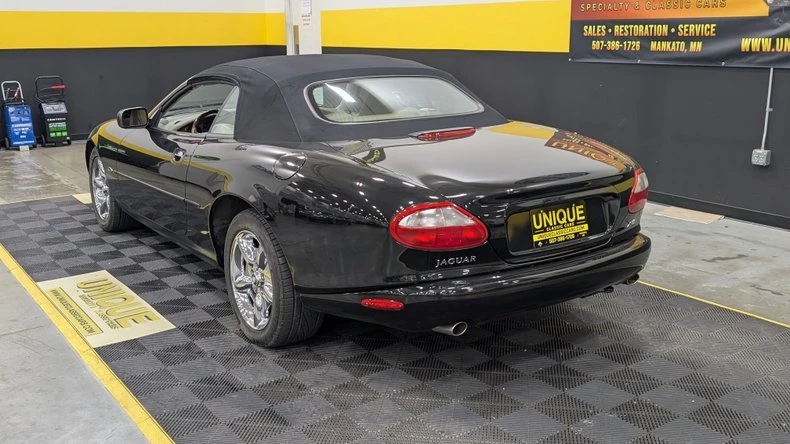 1999 Jaguar X100 XK8 - Image 4 of 10
