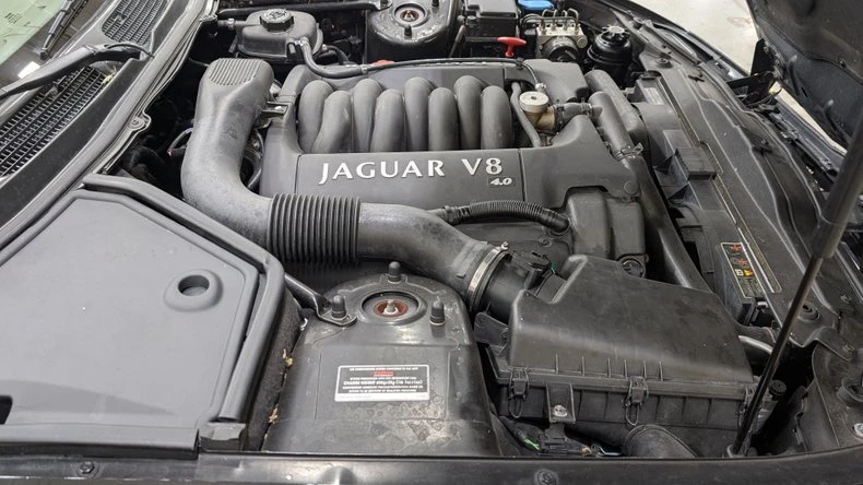 1999 Jaguar X100 XK8 - Image 10 of 10