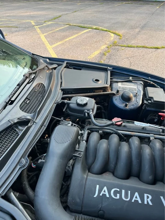 1999 Jaguar X100 XK8 - Image 18 of 19
