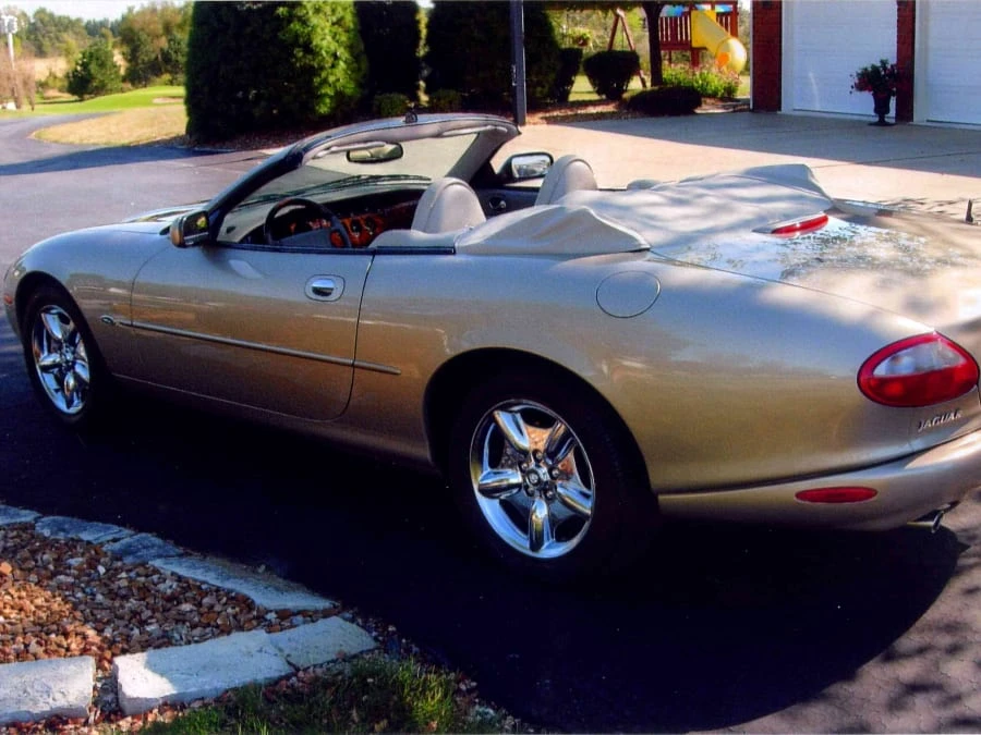1999 Jaguar X100 XK8 - Image 2 of 3