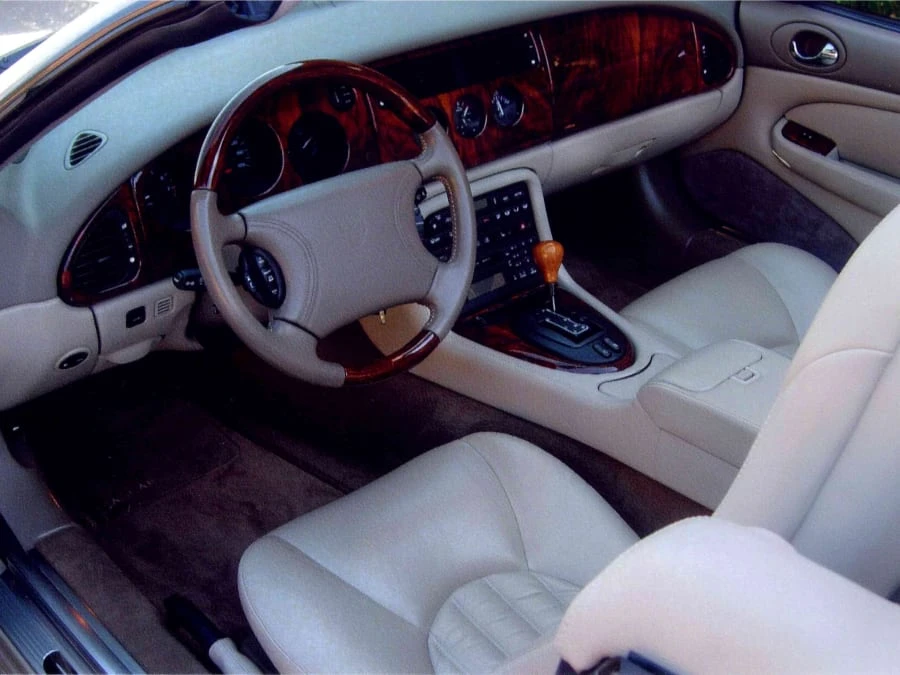1999 Jaguar X100 XK8 - Image 3 of 3