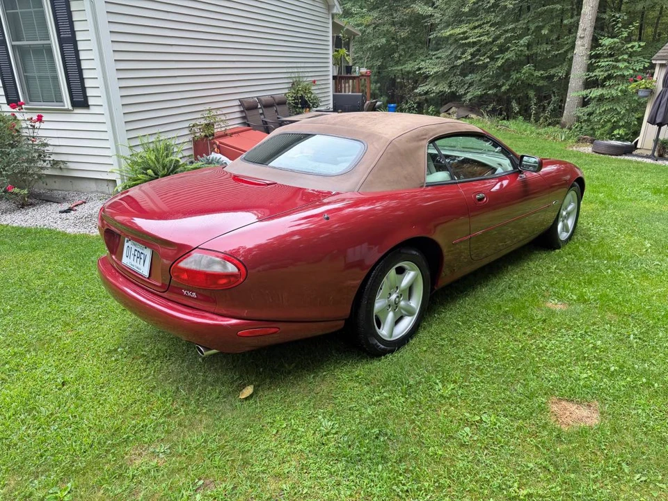 1999 Jaguar X100 XK8 - Image 9 of 18