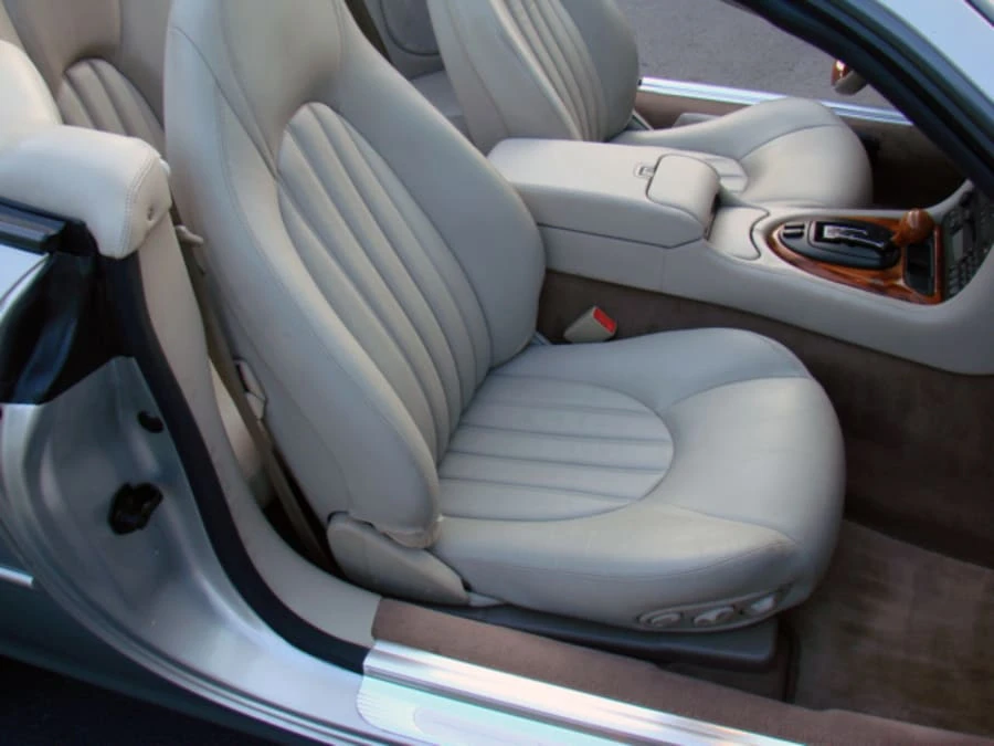 1999 Jaguar X100 XK8 - Image 4 of 10