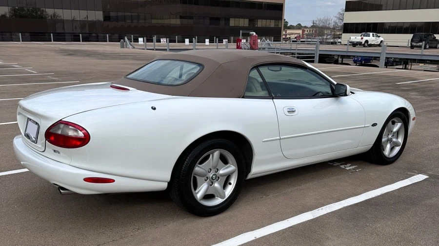 1999 Jaguar X100 XK8 - Image 14 of 23