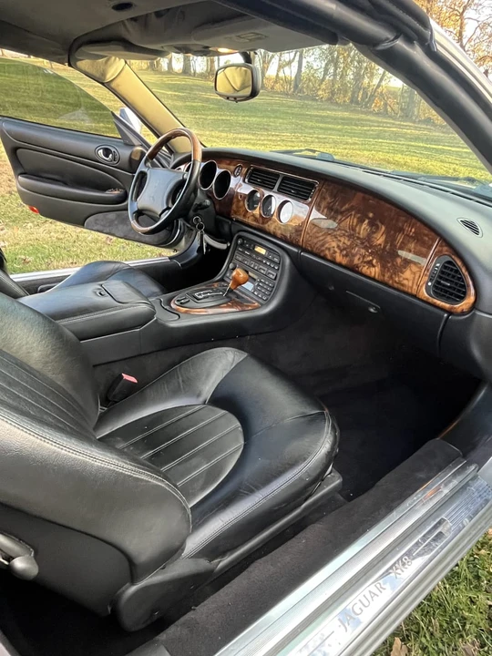 1999 Jaguar X100 XK8 - Image 15 of 18