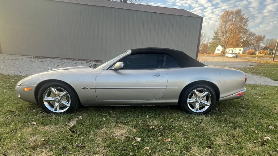 1999 Jaguar X100 XK8 - Image 2 of 18